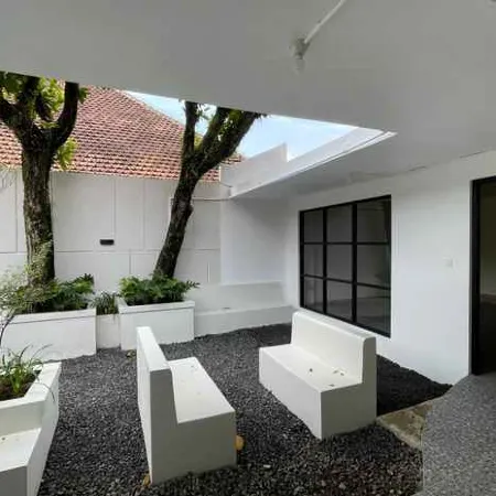 Azana Essence Sanggabuana Bogor