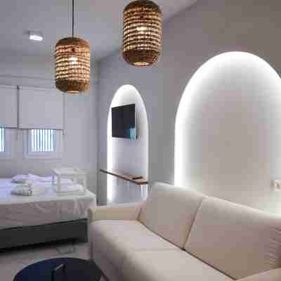 Uphill Unique Boutique Suites Rooms