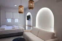 Uphill Unique Boutique Suites