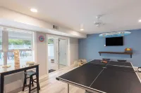 아반트스테이의 크랩라인 게트웨이 프라이빗 풀 + 핫 터브 이지 비치 액세스