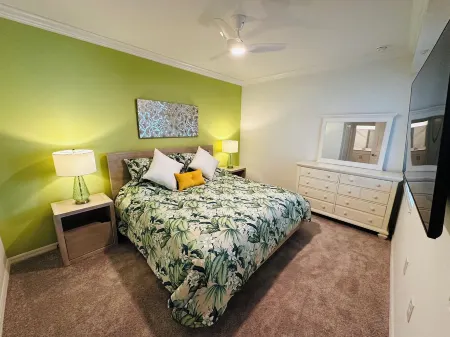 Luxurious Condo in Babcock w/ Golf, Heated Pools, Hot Tub, Pickle ball, & Tennis