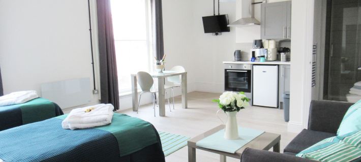 Queen Street Apartments Hotels in Wolverhampton