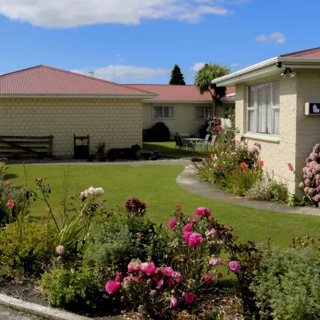 Charlton Motel