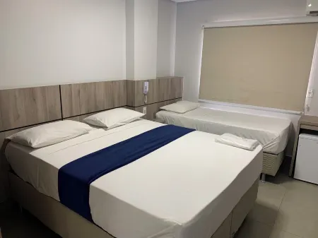 Hotel Seven Отели в г. Триндади