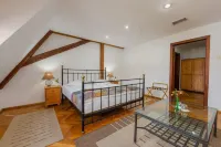 Casa cu Cerb - Homestays