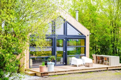 Waterlodge Tomke in Nes Hotels in 
