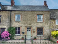 Rathbone Cottage Hotels in Стоу-он--Волд