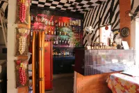 Isla Bonita Beach Resort - bar
