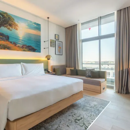 West Walk Retaj Hotel