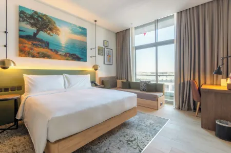 West Walk Retaj Hotel Отели рядом с достопримечательностью «West Walk»