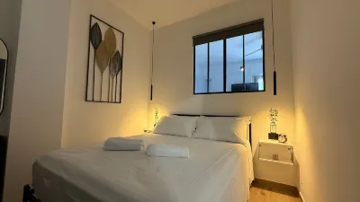 M&P Beach House Hotels near Camping Marino