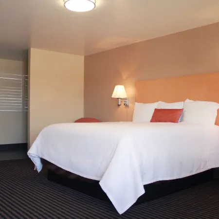 Travelodge by Wyndham Vallejo