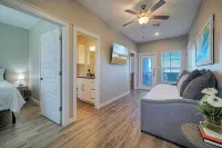 Little Beach House by AvantStay - Parvekkeita