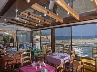 L'Auberge de la Mer Hotel a Tehoum
