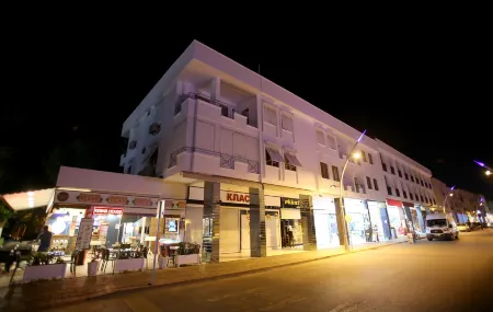 Melissa Moment Apart Отели рядом с достопримечательностью «Çekirdeksiz Mandalin Camping Kemer Antalya Çadır Karavan Kamp Alanı»