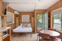 Reflections Eden - Holiday Park Hotels in Eden