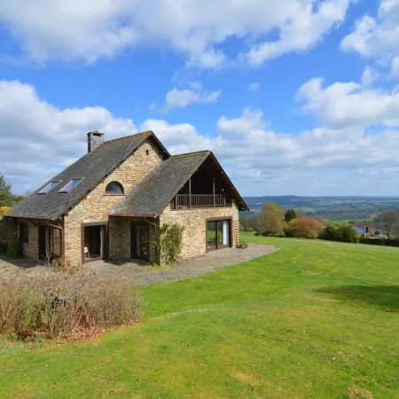 Hillside Retreat with Pond