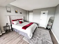 Amazing Views - 1-bedroom condo in Colorado Springs with AC, WiFi
