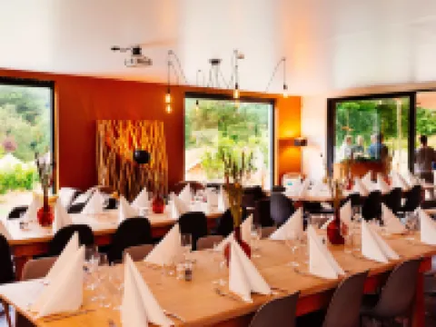 勒多曼德布拉 列訥酒店