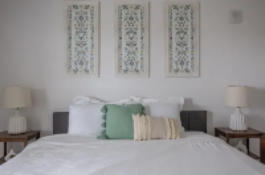 Feel@Home I Rosenberg I Lakeview