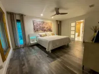 Little Ranches Retreat in the Heart of Equestrian Community