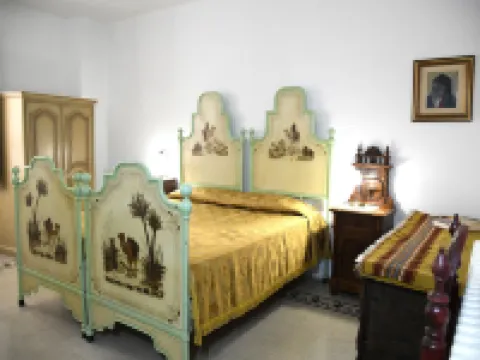 Domo Peonia Bianca Hotels in Nuoro