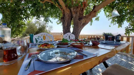 Tas Konak Butik Otel Bungalov Отели в г. Демре