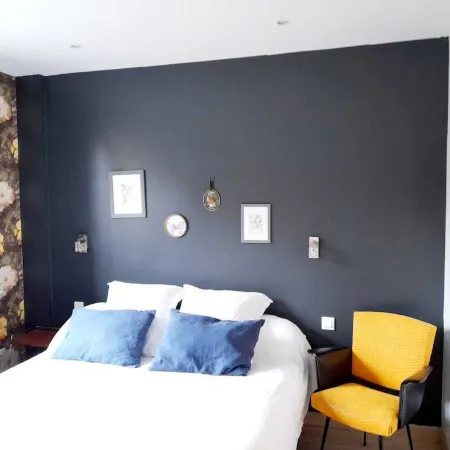 "Chez Marinette" in Morgat House & Garden, Walking Distance from the Beach Crozon Peninsula