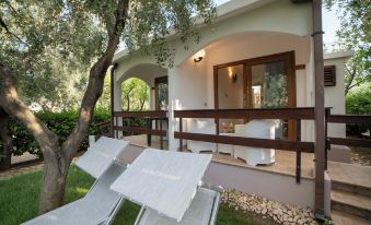 Melograno Holiday Home Featured with Swimming Pool and Private Beach