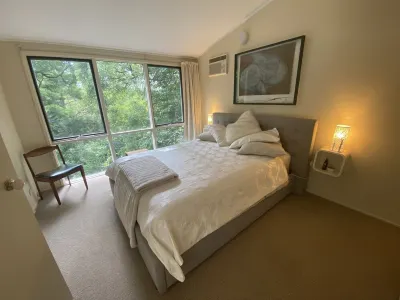 Sassafras Treehouse in The Dandenong Ranges, Victoria