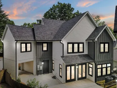 Spacious Plaza Midwood 5-bedroom Dream House in Charming Charlotte