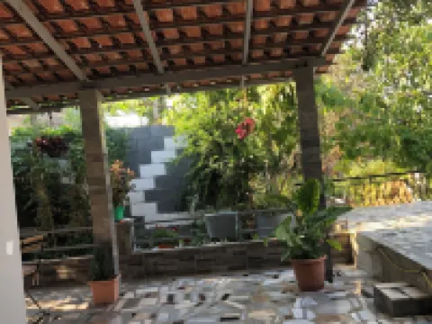 Monas Guesthouse Hotels in Saranda