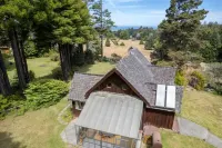 Hidden Gem! Great views, fireplace, stars & nature Hotels near Standish-Hickey State Recreation Area
