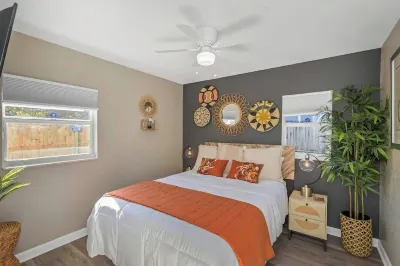 3/2 king bed Gameroom CloseBush Gardens USF&Moffit 뮤지엄 오브 사이언스 & 인더스트리 주변 호텔