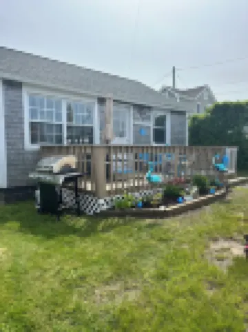 Cute cottage with a private beach Hotels in Narragansett