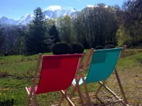 Beautiful renovated apartment in Combloux in a charming residence (near Megève) Hotels in Combloux