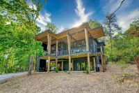 New/Modern Rustic/Mins. to Blue Ridge/Spacious/Hot Tub