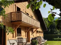3-bedroom duplex in quiet, cocooning chalet. Pets welcome!