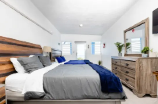 breathtaking sea view Beach FRONT very PRIVATE and quiet SOLAR POWERED