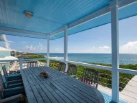 Oceanfront Beauty 6 King Beds/6 Baths! Big Pool and Volleyball Court in Front yd Hotels in Elbow Cay
