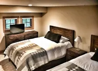 Boyne Mountain 5 bedroom/4 bathroom Disciples Village, Luxury + Starbucks!