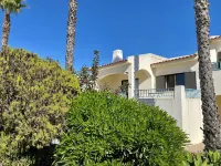 2 bed/2 bathroom apartment on the desirable Monte Dourado complex close to beach