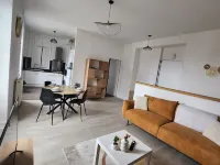 Le central, a spacious one-bedroom apartment in the heart of Jurançon