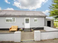 3 Black Horse Cottages - parking