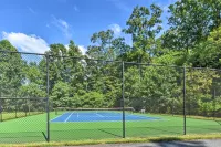 Hiawassee Haven on Lake Chatuge w/ Boat Slip! - parking