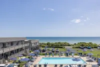 Hartman's Briney Breezes Beach Resort - Motels