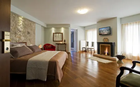 Ellinon Thea Arachova