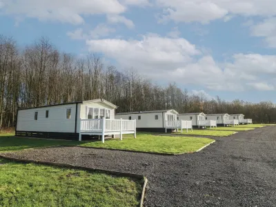 Swan Lodge Hotels near Snibston Colliery Park