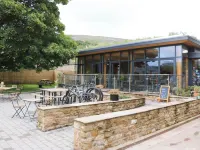 Alma House Hotels in Reeth