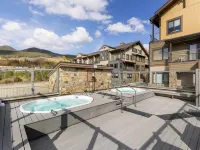 Keystone Ski Resort CO - Slopeside Lodging Hotele w: Keystone